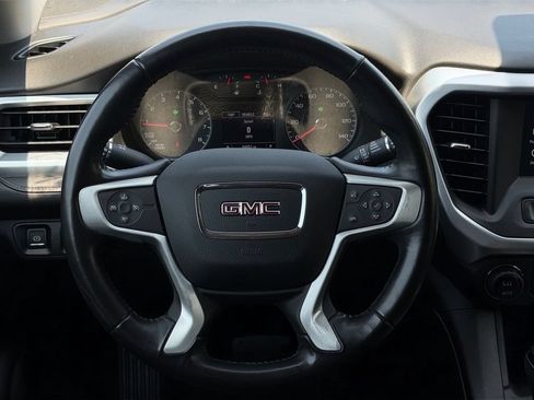 Used 2018 GMC Acadia SLE AWD/4WD image 21
