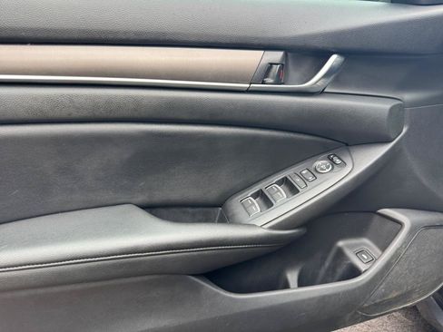 Used 2019 Honda Accord LX image 22