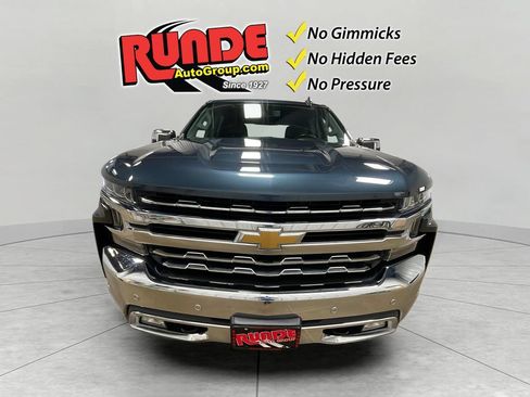 Used 2021 Chevrolet Silverado 1500 LTZ AWD/4WD image 9