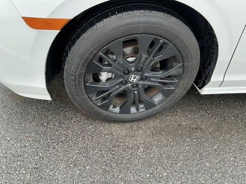 Used 2025 Honda Odyssey Sport-L image 16