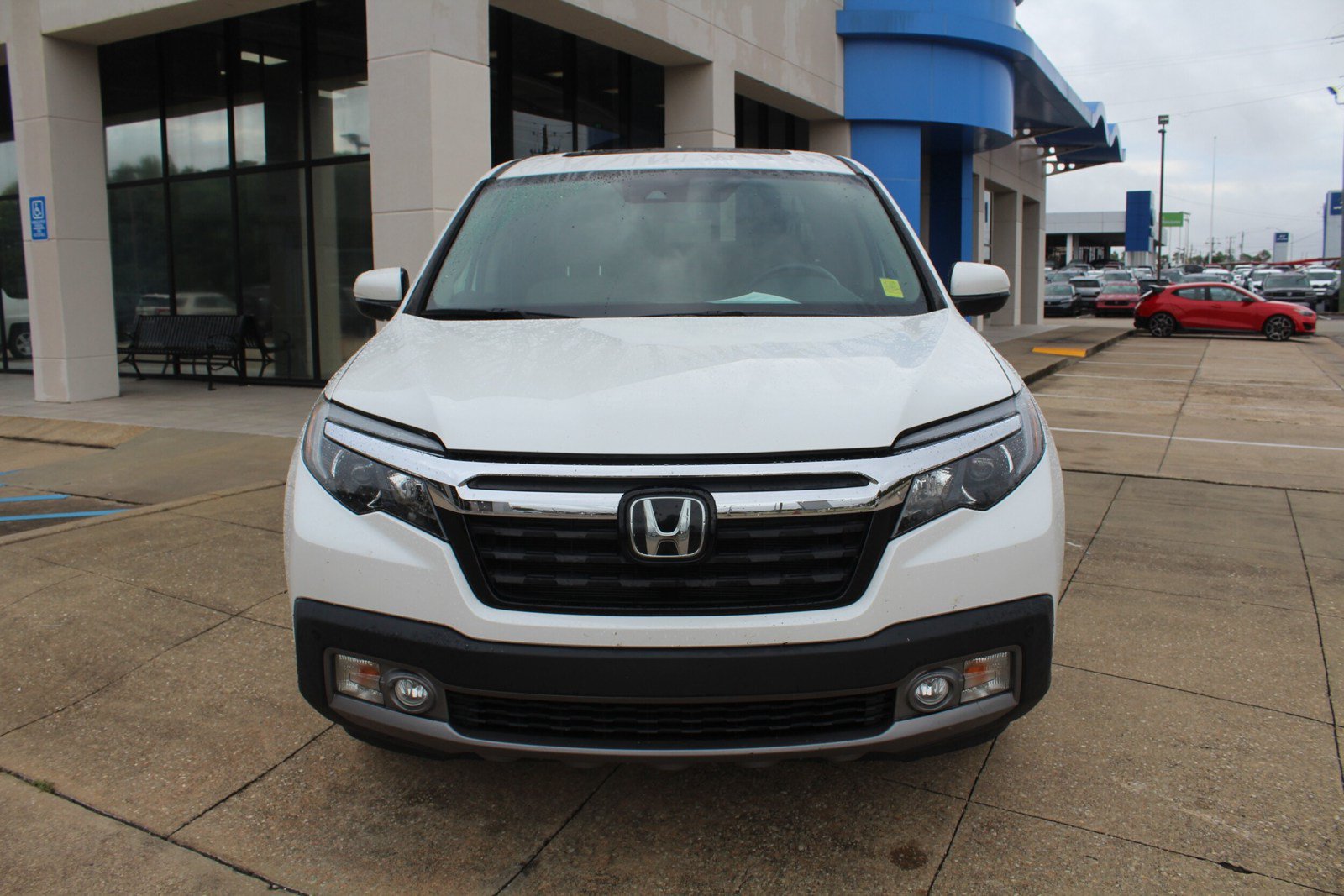 Used 2020 Honda Ridgeline RTL-E image 2