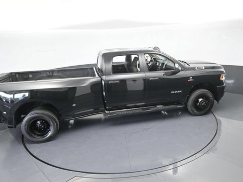 Used 2019 RAM 3500 Tradesman RWD image 55