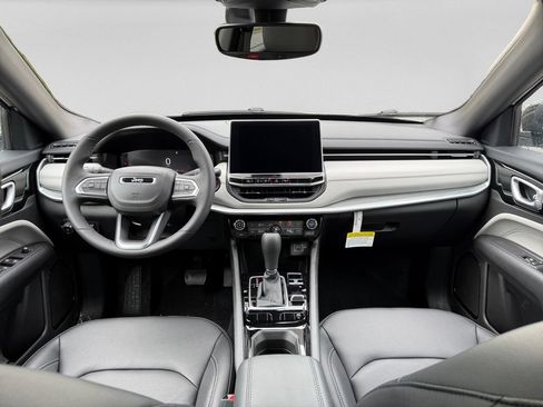 New 2026 Jeep Compass Limited AWD/4WD image 9