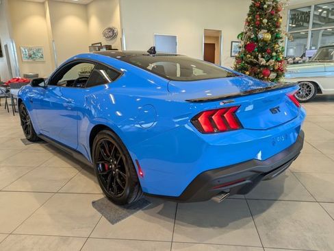 Certified 2025 Ford Mustang GT image 5