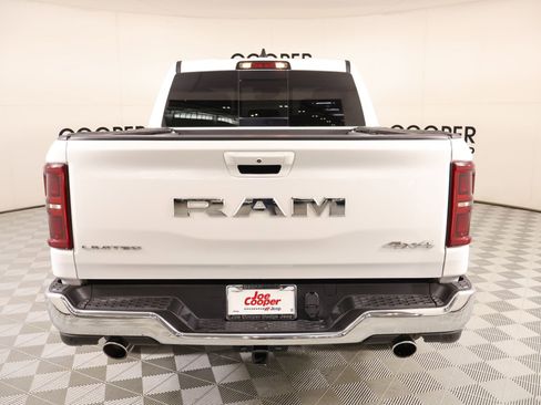 Used 2025 RAM 1500 Limited AWD/4WD image 23