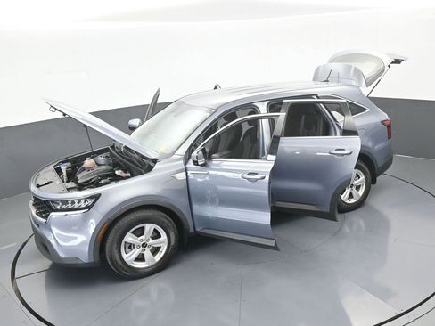 Used 2022 Kia Sorento LX image 62