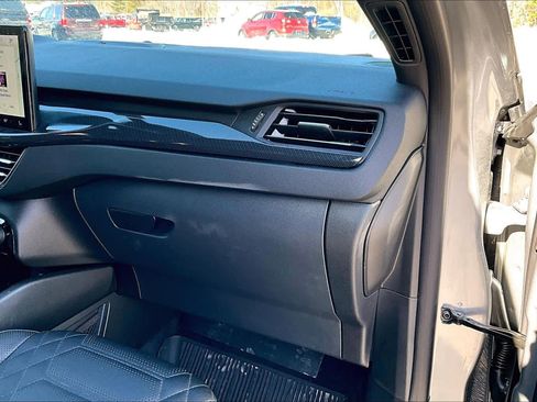 Used 2023 Ford Escape ST-Line Elite w/ Premium Technology Package image 19