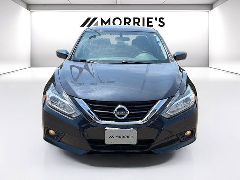 Used 2017 Nissan Altima 2.5 SV FWD image 2