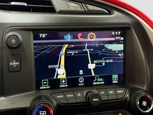 Used 2015 Chevrolet Corvette Z06 w/ 3LZ Preferred Equipment Group image 14