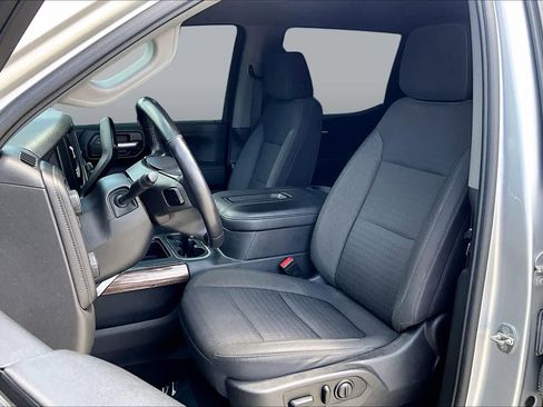 Used 2021 Chevrolet Silverado 1500 LT Trail Boss w/ Bed Protection Package AWD/4WD image 7