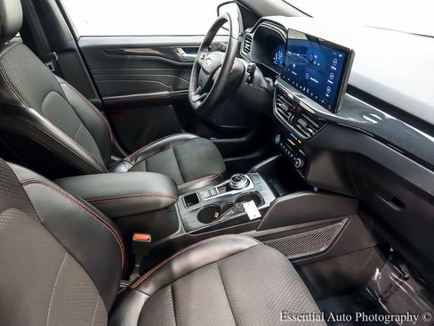 Used 2023 Ford Escape ST-Line Elite image 25