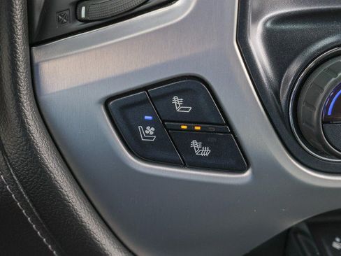 Used 2018 GMC Sierra 1500 SLT AWD/4WD image 19