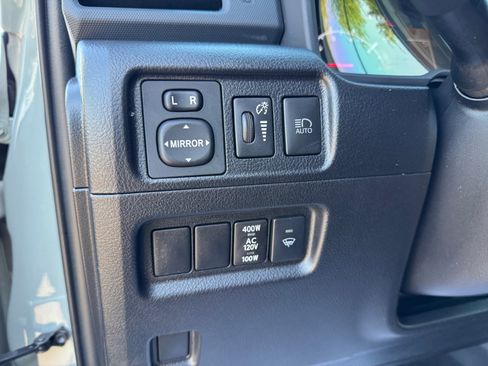 Used 2022 Toyota 4Runner Trail Special Edition AWD/4WD image 24