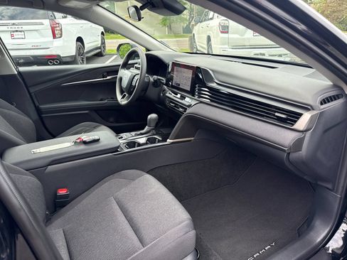 Used 2026 Toyota Camry LE FWD image 26