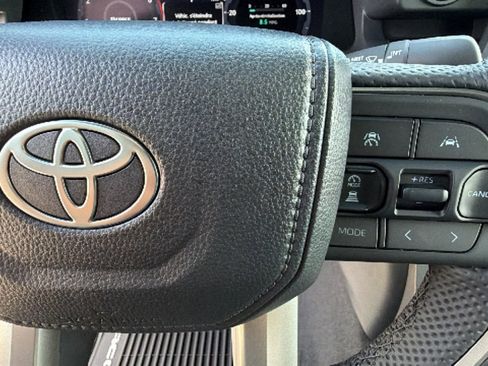 New 2026 Toyota Tacoma TRD Off-Road AWD/4WD image 20