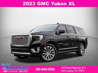 Used 2023 GMC Yukon XL Denali AWD/4WD video 1