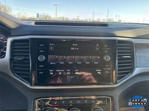 Used 2019 Volkswagen Atlas SEL Premium image 18