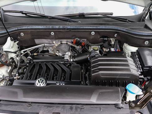 Used 2019 Volkswagen Atlas SEL R-Line FWD image 36