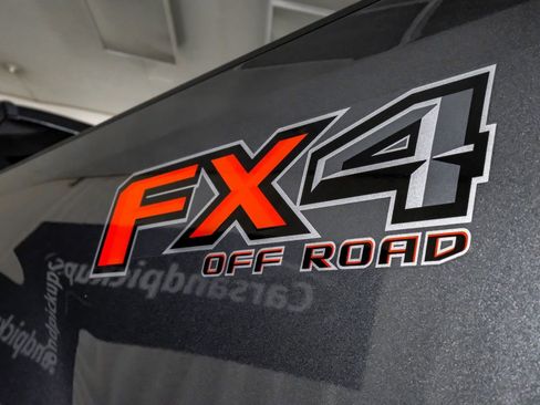 Used 2019 Ford F350 Lariat w/ Chrome Package image 44