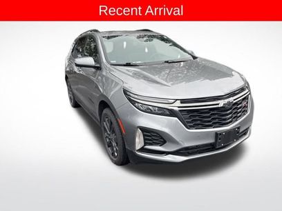 Used 2023 Chevrolet Equinox RS