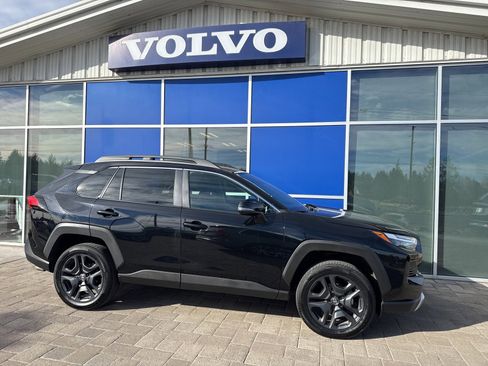 Used 2024 Toyota RAV4 Adventure image 7