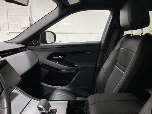 Used 2024 Land Rover Range Rover Evoque S AWD/4WD image 14