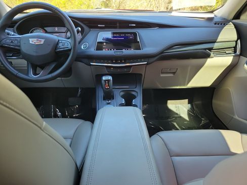 Used 2019 Cadillac XT4 Premium Luxury w/ Driver Awareness Package image 14