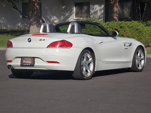 Used 2016 BMW Z4 sDrive28i image 4
