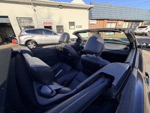 Used 2010 Ford Mustang GT Premium RWD image 9
