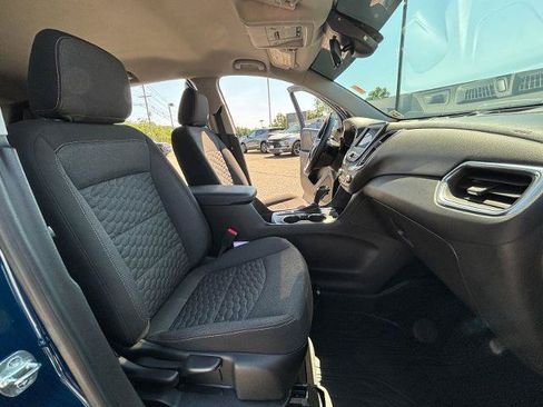 Used 2021 Chevrolet Equinox LT AWD/4WD image 16