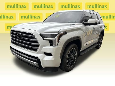 Used 2024 Toyota Sequoia Limited image 6