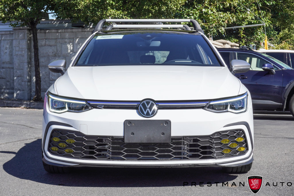 Used 2024 Volkswagen Golf R AWD/4WD image 18
