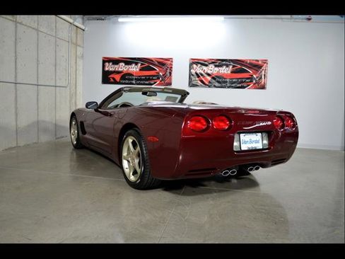 Used 2003 Chevrolet Corvette Convertible w/ Preferred Equipment Group1 image 7