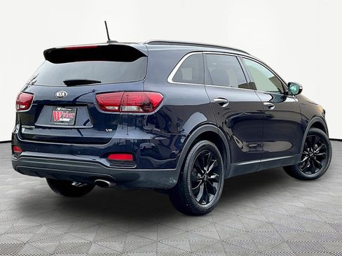 Used 2020 Kia Sorento S FWD image 6