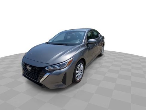 Used 2025 Nissan Sentra S FWD image 6