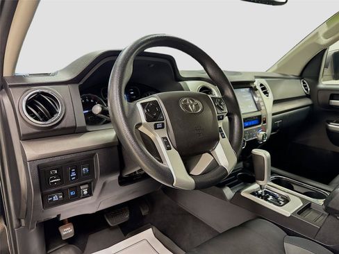 Used 2021 Toyota Tundra SR5 AWD/4WD image 9