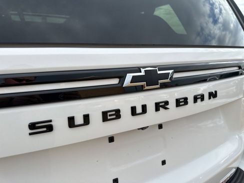 Used 2023 Chevrolet Suburban RST w/ Luxury Package image 42