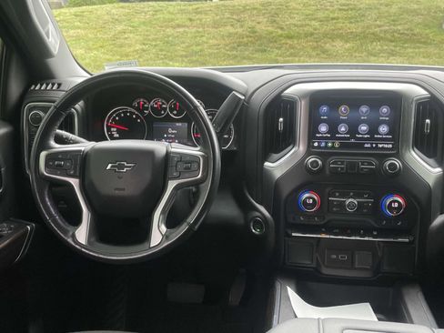 Used 2021 Chevrolet Silverado 1500 RST AWD/4WD image 12