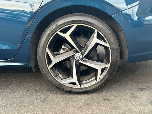 Used 2020 Volkswagen Passat 2.0T R-Line image 27