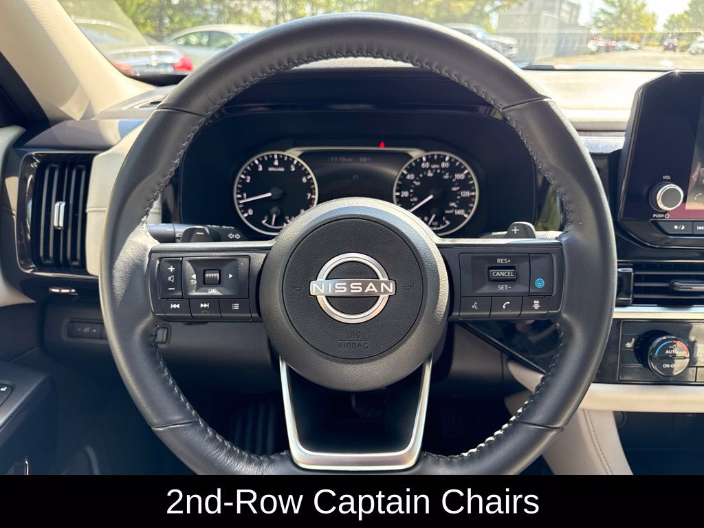 Certified 2024 Nissan Pathfinder SV w/ SV Premium Package FWD image 17