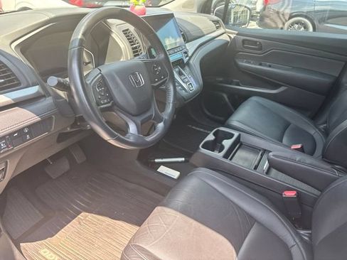 Used 2024 Honda Odyssey EX-L image 13
