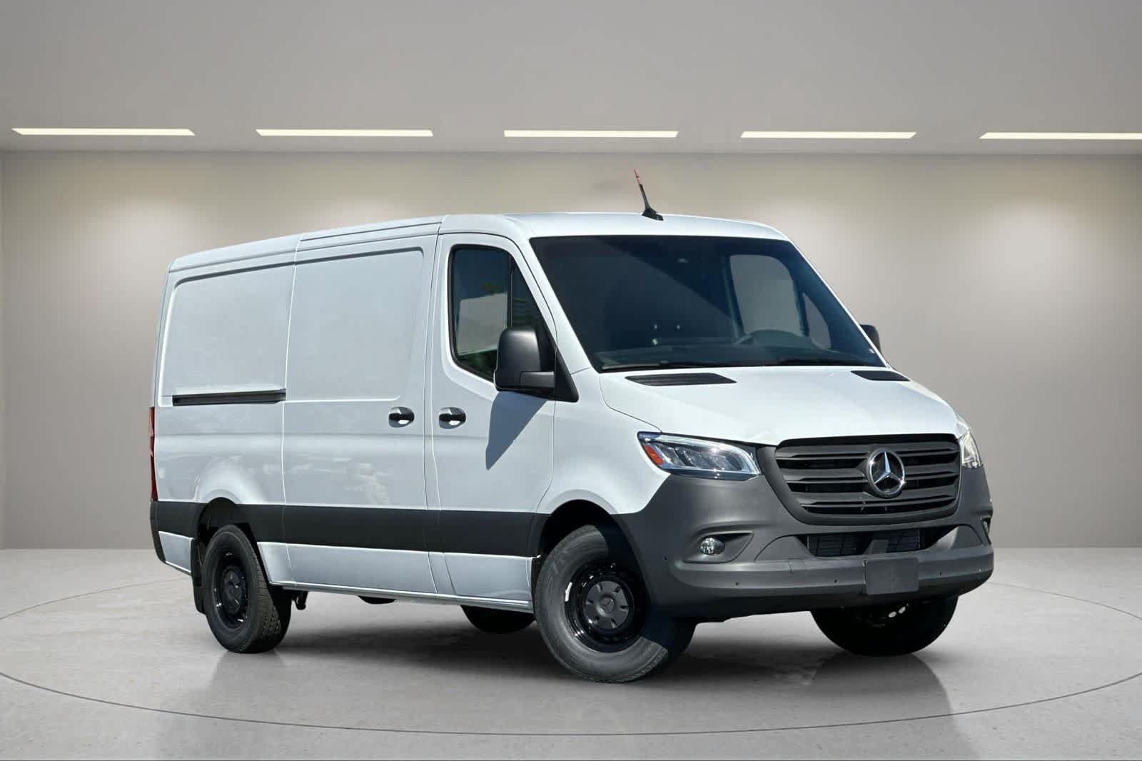 New 2024 Mercedes-Benz Sprinter 2500 image 4
