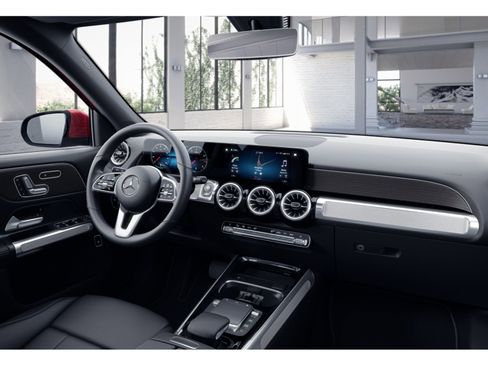 Certified 2023 Mercedes-Benz GLB 250 4MATIC image 36