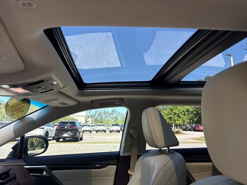 Used 2017 Lexus RX 350 FWD w/ Luxury Package image 8