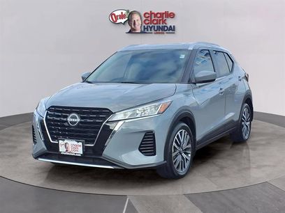 Used 2024 Nissan Kicks SV