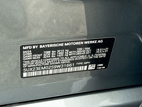 Used 2025 BMW X7 xDrive40i AWD/4WD image 47