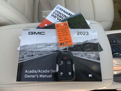 Used 2023 GMC Acadia Denali w/ Denali Ultimate Package image 73