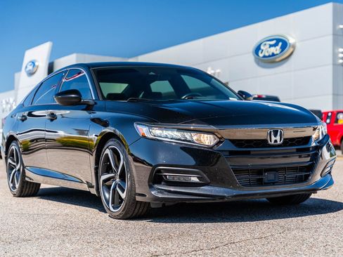 Used 2020 Honda Accord Sport image 1