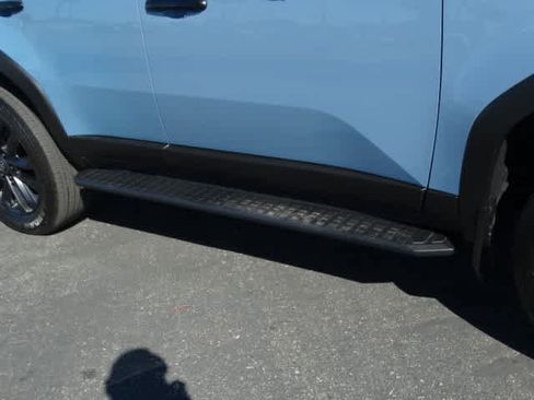 Certified 2025 Toyota Land Cruiser image 9