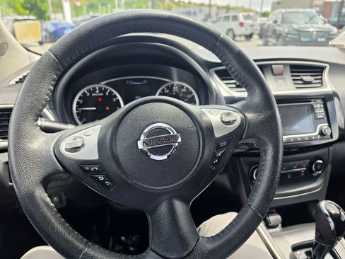 Used 2017 Nissan Sentra SV w/ Style Package FWD image 15